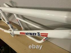 Old School Bmx Skyway Ta 2020 Kit Cadre, Fourches Et Bars White