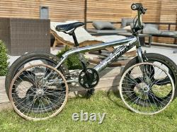 Rooster Big Daddy BMX + Roues Old School Chromées Mags Vélo Freestyle Classique Rooster Big Daddy BMX + Roues Old School Chromées Mags Vélo Freestyle Classique