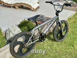 Rooster Big Daddy BMX + Roues Old School Chromées Mags Vélo Freestyle Classique Rooster Big Daddy BMX + Roues Old School Chromées Mags Vélo Freestyle Classique