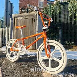 Skyway 2024 Street Beat Vélo BMX Personnalisé Rétro Old School Orange / Blanc