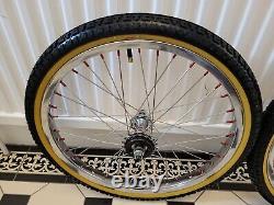 Superbes roues Araya 7x avec moyeux GT Race Lace pour BMX Old School