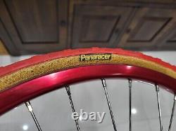 Superbes roues UKAI (Skinnies) 20x1 1/8 - Vieux BMX de l'école