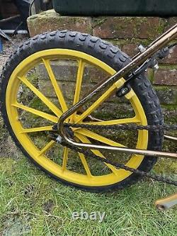 Vélo BMX Old School Batavus Deluxe 1982 avec double tube supérieur