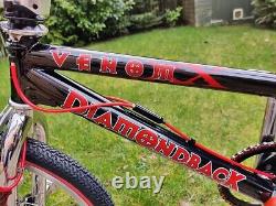 Vélo BMX rétro Old School DIAMONDBACK VENOM XX de 1998 pour freestyle et flatland original.