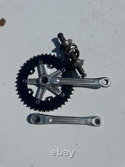Vieux école BMX Shimano 600 manivelles avec fond de boîtier Sr Mx-2 et plateau de chaîne 44t